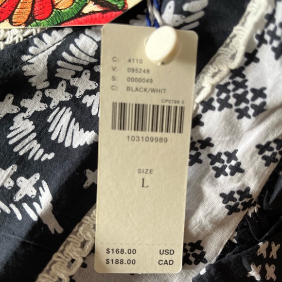 FARM Rio Black and White Embroidered Blouse - Picture 9 of 10